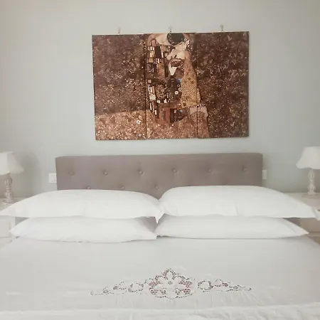 Colosseo Elegant Daire